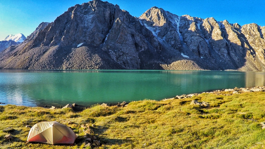 Jenny Tough - Running Across Kyrgyzstan