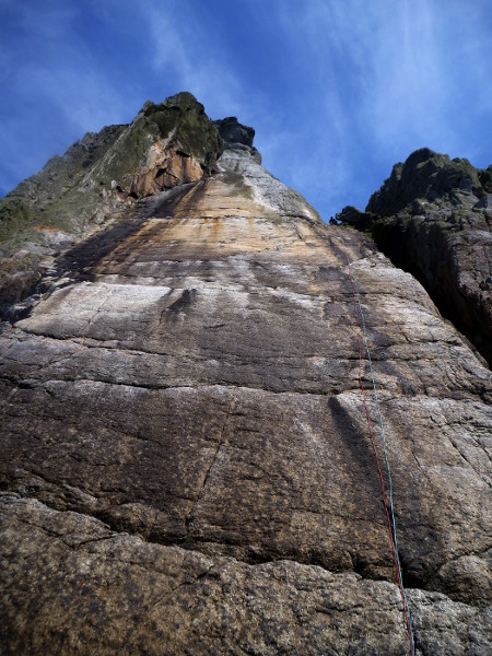 Oli Warlow - Classic Rock climb and cycle